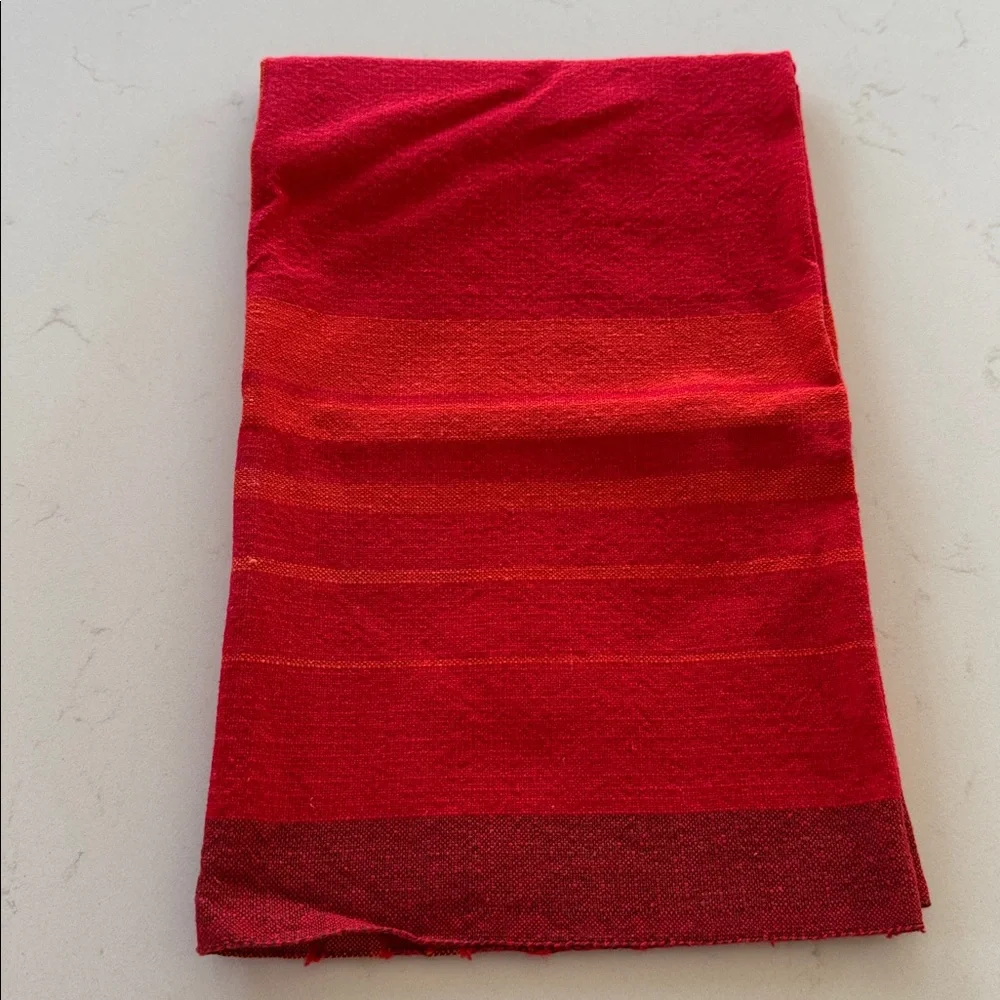 Crate & Barrel Plaid and Solid Color kitchen towel set of 3